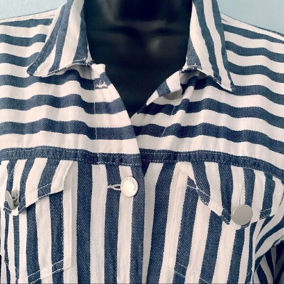 Vince Camuto Boardwalk Blue & White Stripe Crop Jacket Size Small - Picture 4 of 15